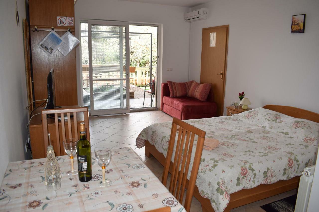 Apartments K&D Novi Vinodolski Esterno foto